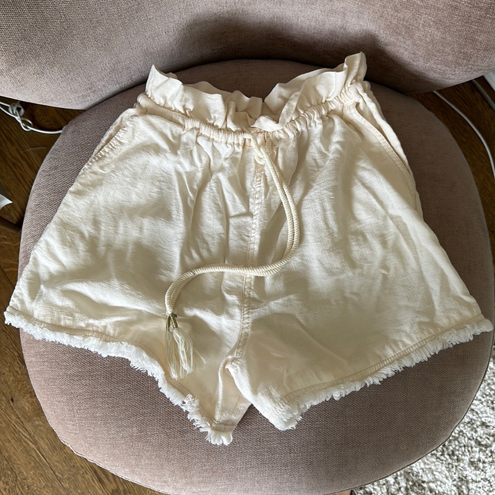 Paperbag Waist Drawstring Shorts- Ivory